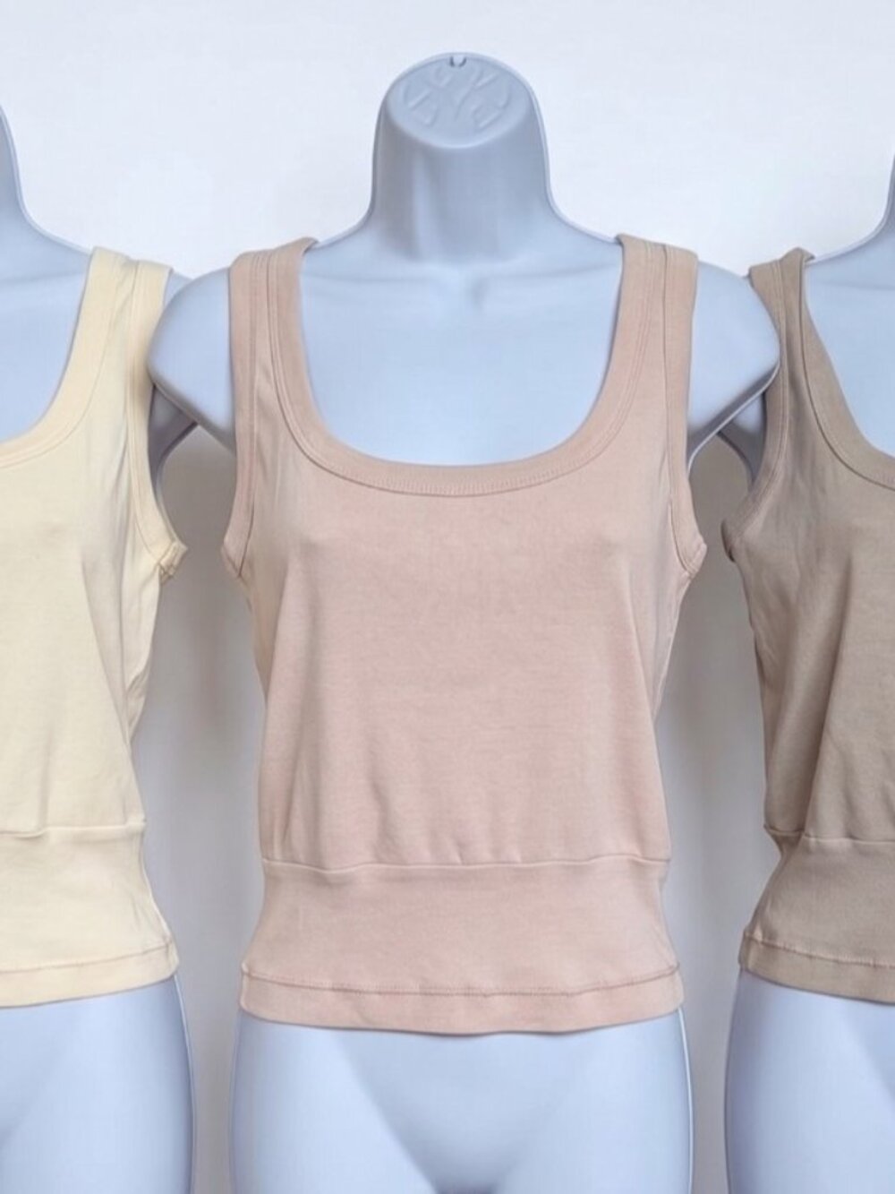 Set of 3 OGL Move Scoop Neck Tank Tops Neutral Cream Tan Nude Women's Small NWOT